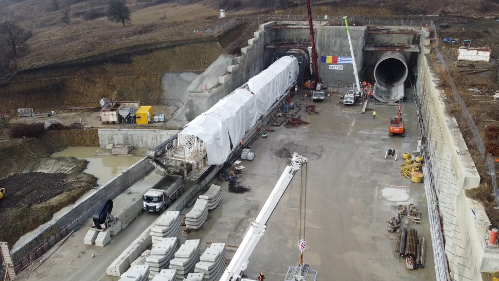 AKTOR forează toate cele patru tuneluri de pe firul viitoarei linii de cale ferată Brașov-Simeria