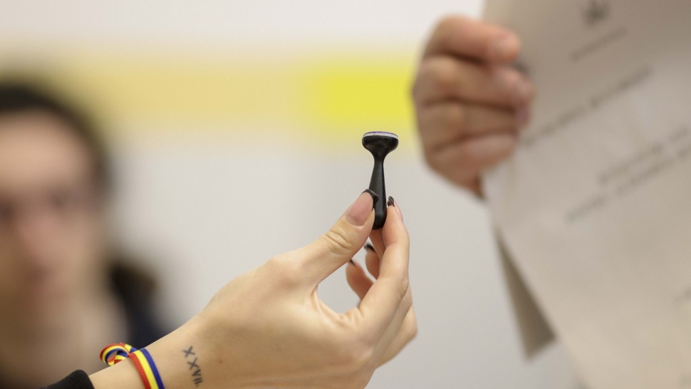Sondaj Cum ar vota românii dacă mâine ar avea loc alegeri anticipate. Cine este considerat vinovat pentru criza politică și în ce direcție se îndreaptă țara