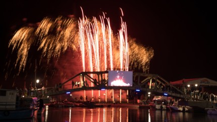 Cine a inventat focurile de artificii Pe vremuri durau ore în șir și spuneau o poveste
