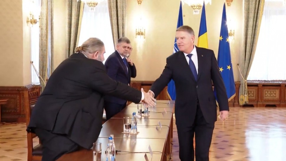 NEWS UPDATE Au început consultările de la Cotroceni. Iohannis va anunța premierul după ce vor fi aleși președinții la Camera Deputaților și Senat