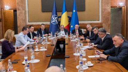 PNL anunță reluarea negocierilor cu PSD și UDMR Social-democrații se întorc la discuții. Muraru Prioritatea e să formăm această coaliție