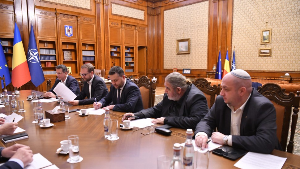 Tensiuni majore în Coaliție Pachetul 2 de măsuri fiscale blocat Pachetul 2 de măsuri fiscale blocat