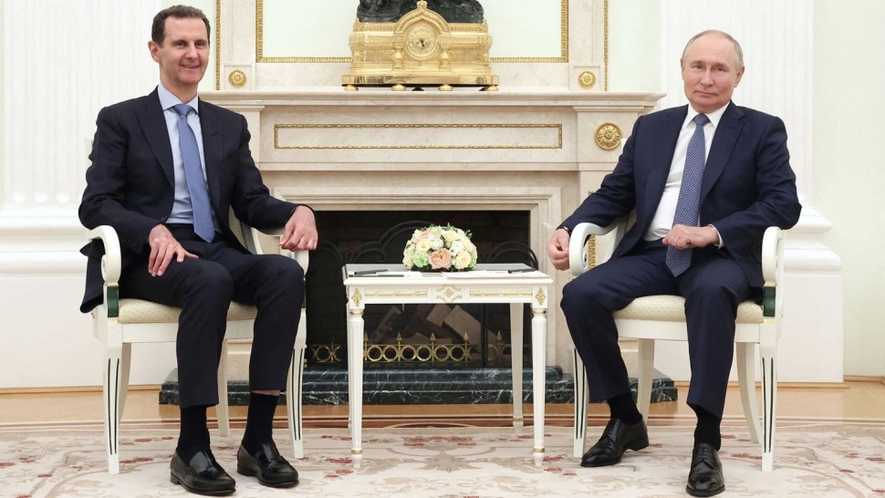 Vladimir Putin i-a acordat oficial azil lui Assad în Rusia afirmă Kremlinul. Cum a avut loc ofensiva victorioasă a rebelilor împotriva dictatorului