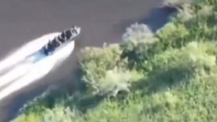 Accident naval pe Dunăre în prag de an nou. Șalupa Poliției e implicată. Un bărbat a murit iar alte trei persoane au fost rănite