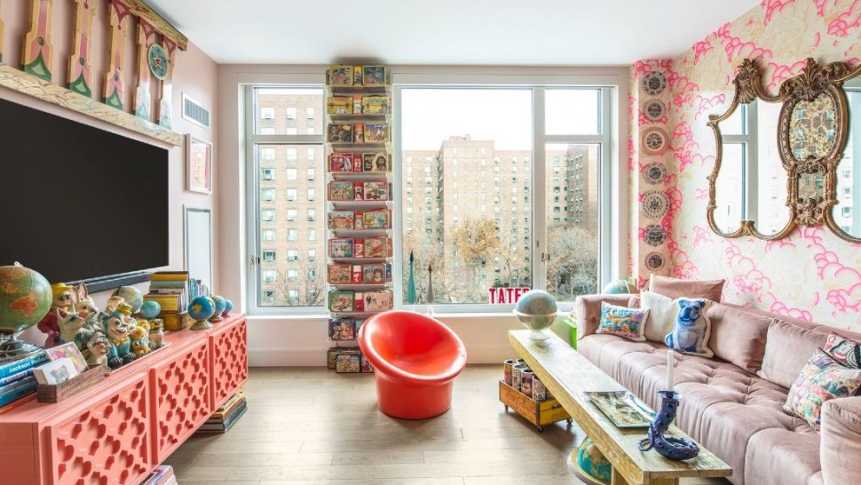Stilul anului 2025. Ce înseamnă maximalism în modă machiaj și design interior