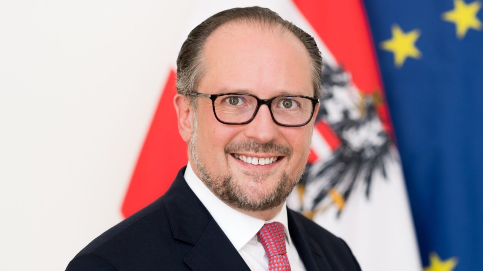 Austria are un nou cancelar. Ministrul de externe preia funcția