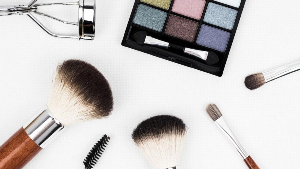 Ingrediente din cosmetice care pot provoca alergii. Acestea se regăsesc în multe produse