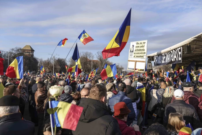 Protest in Piata Victoriei din Bucuresti, 24 ianuarie 2025.