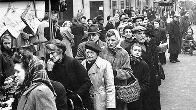 Când a fost cel mai greu de trăit în România. Trei momente negre din istoria economică recentă