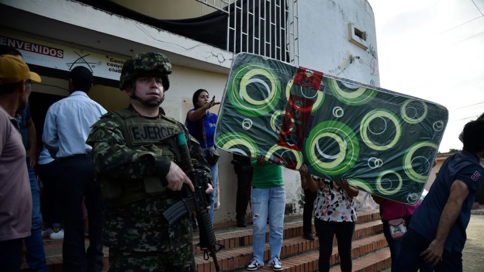 Carnagiu în Columbia. Peste 80 de persoane ucise ca urmare a eșecului negocierilor guvernului cu Armata de Eliberare Națională