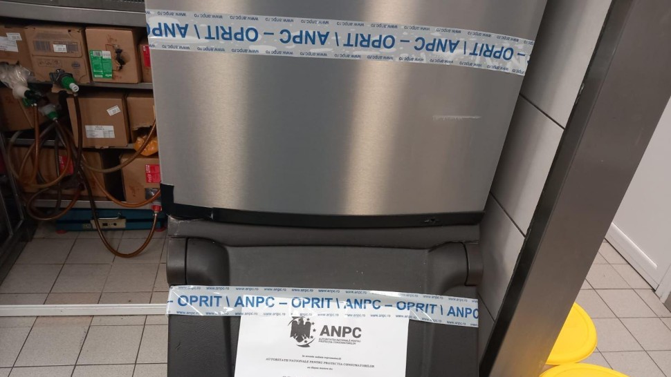 ANPC merge pe gheata subtire. Urme de streptococi fecali găsiti in aparatele Mc Donalds