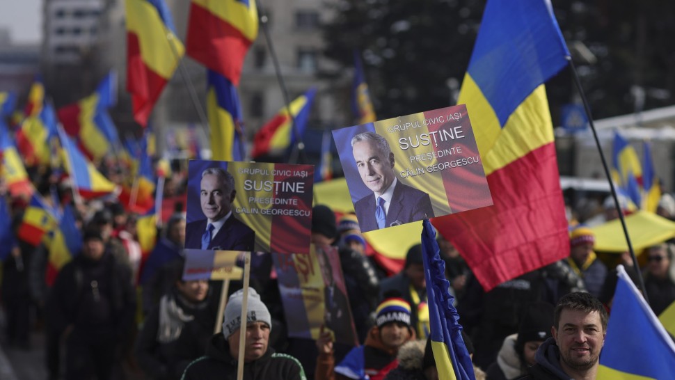 Proteste AUR si pro-Georgescu in Capitala. Jandarmii sunt în alertă FOTO și VIDEO UPDATE