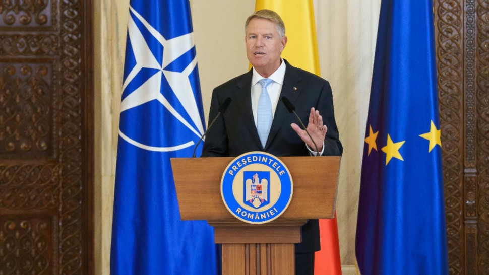 UPDATE Conducerea Parlamentului demarează procedura de suspendare a președintelui Iohannis POT AUR SOS și USR au strâns semnături dar nu au voturi