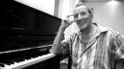 Strungarul care a ajuns un mare muzician. A intrat în istorie cu melodia Hai acasă dar a murit singur și trist