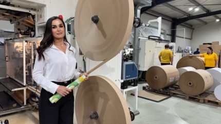 România deschide prima fabrică de hârtie cerată din estul Europei