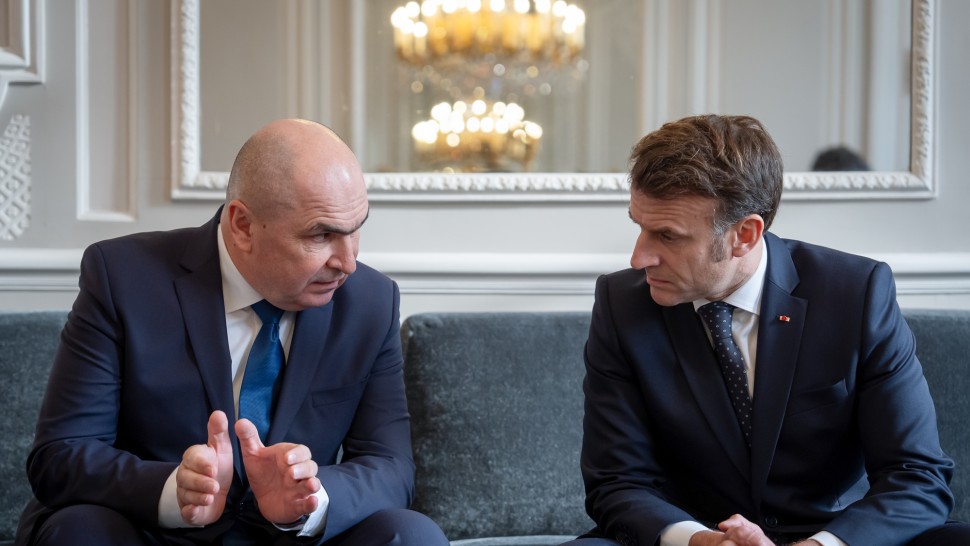 Ilie Bolojan față în față cu președintele Franței Emmanuel Macron. Reuniunea liderilor europeni VIDEO FOTO UPDATE