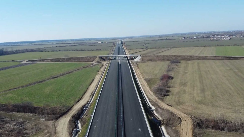 CNAIR Circulația pe lotul 3 A0 București Sud se apropie de deschidere. Constructorul grec Aktor finalizează ultimele mici lucrări VIDEO