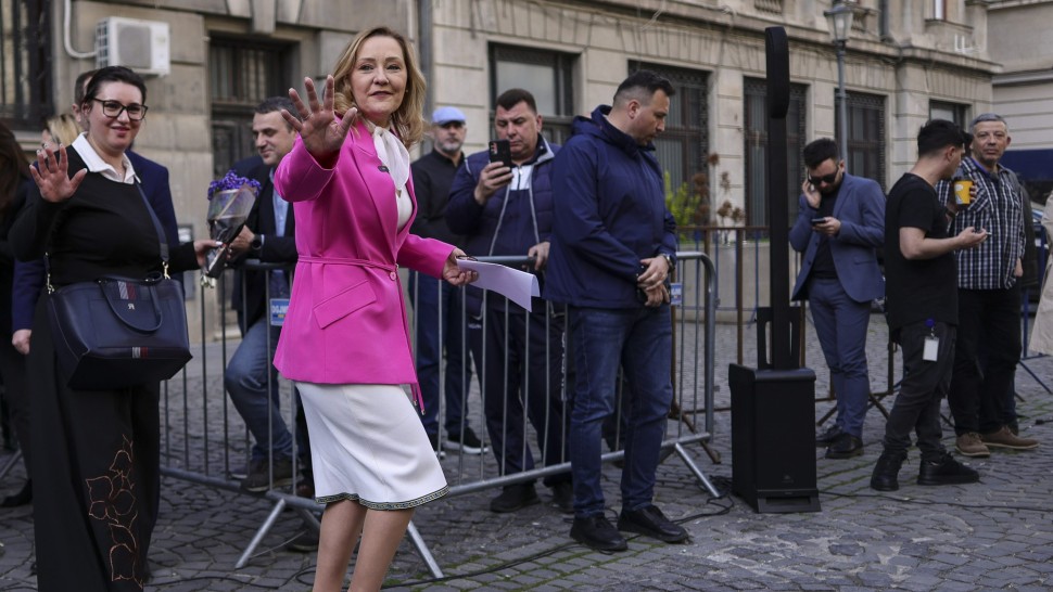 Lasconi vrea să o dea afară din partid pe Clotilde Armand A încălcat statutul avem nişte reguli