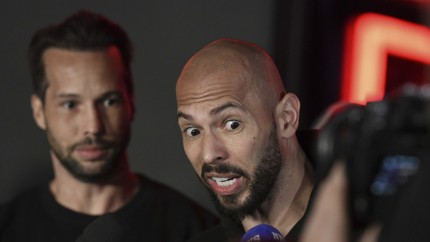 Andrew Tate ar putea rămâne fără pașaportul de aur. Autoritățile din Vanuatu vor să îl revoce