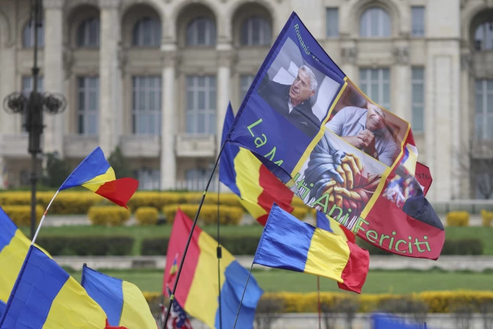 Românii au ieșit în stradă protest