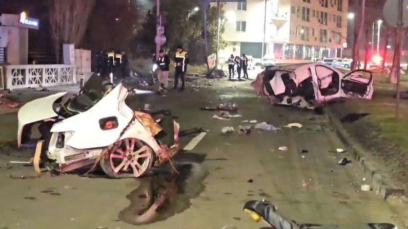 Grav accident rutier în stațiunea Mamaia. O persoană a murit alte trei sunt rănite