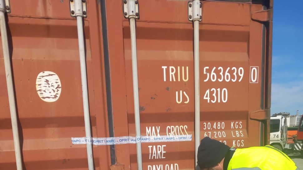 Captură uriașă în Portul Constanța. Aproape un miliard de euro găsiți în zeci de cutii
