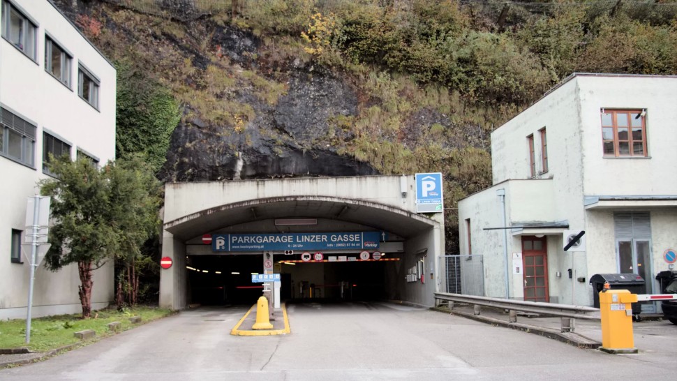Boss-ul de la Porsche a construit un tunel prin munte ca să ajungă acasă. Locuitorii din Salzburg sunt revoltați