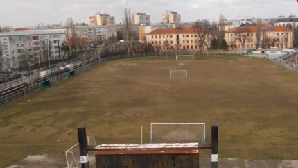 Stadion din Craiova salvat de AC Milan. O nouă academie de fotbal pentru viitorii campioni