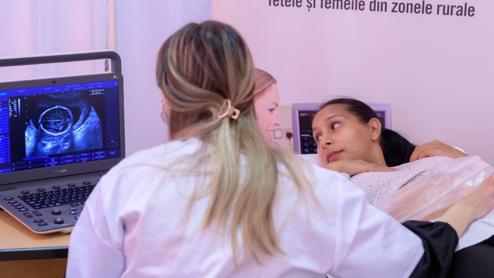 Ajutor pentru gravide și mame cu bebeluși. Aplicație de monitorizare și informare medicală