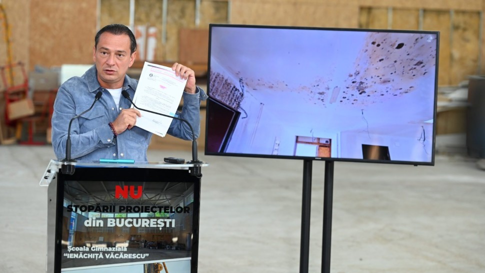 Peste 300 de copii ai Sectorului 4 așteaptă în zadar ca primarul general Nicușor Dan să permită modernizarea unei școli de elită și a unei săli de sport