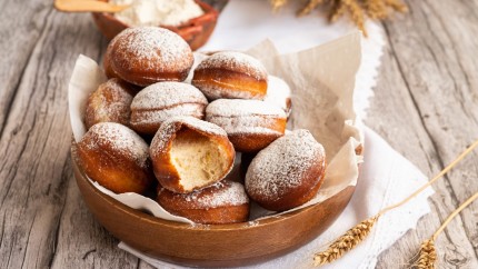 Rețetă gogoși cu cartofi. Cum faci un desert delicios și rapid