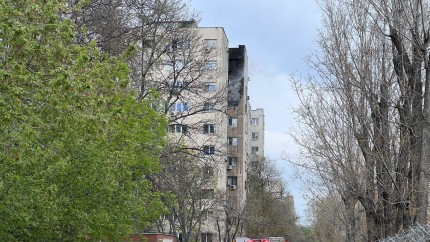Incendiu într-un bloc din București Trei persoane au fost rănite alte câteva zeci au fost evacuate FOTO și VIDEO
