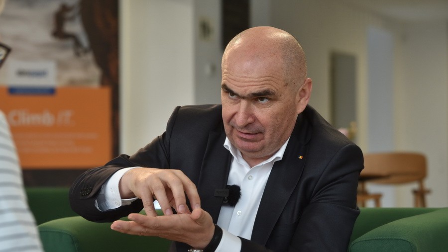 Totul despre Ilie Bolojan premierul desemnat de Nicușor Dan pentru a forma noul Guvern. A urcat pas cu pas treptele puterii