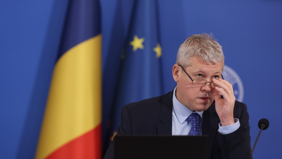 Predoiu și Despescu au descins la malul mării Ședință de urgență cu toate structurile MAI