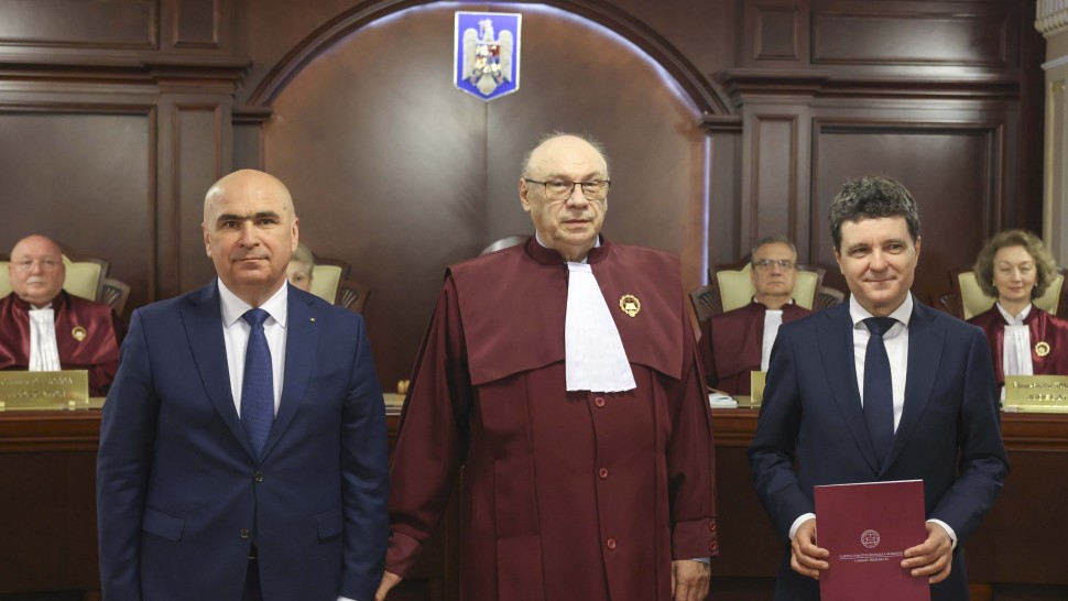 UPDATE CCR a amânat sesizările pe mai multe legi din pachetul II de măsuri asumate de Guvern. 8 octombrie devine ziua decisivă pentru premierul Bolojan