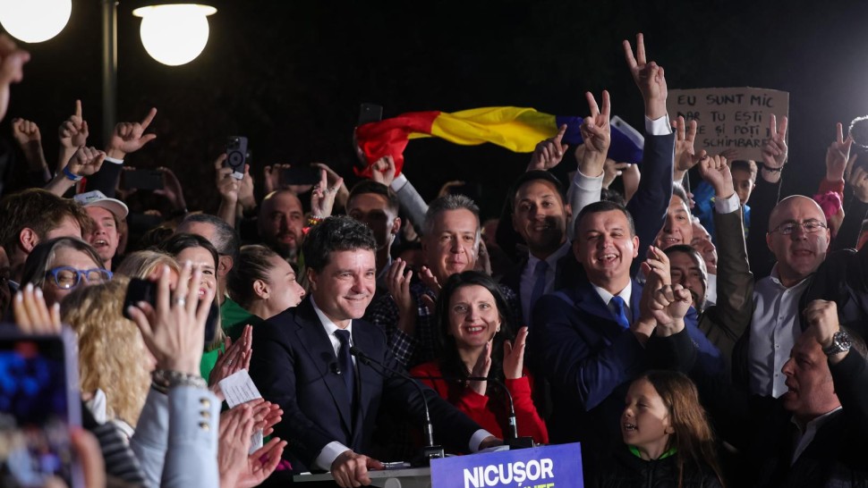 Nicușor Dan începe discuțiile pentru noul Guvern. Ce spune despre Ilie Bolojan premier și criza din PSD