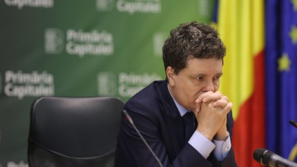 Ce ascund felicitările reci și seci venite dinspre Washington după victoria lui Nicușor Dan. Jocul greu de descifrat al administrației Trump