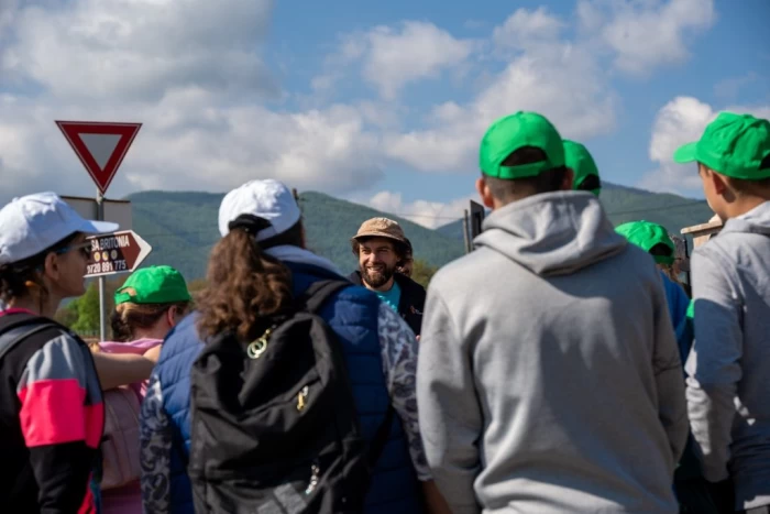 Ecologizare majoră pe Via Transilvanica. Peste 3.300 de voluntari au colectat 16.500 de kilograme de deșeuri din trei județe