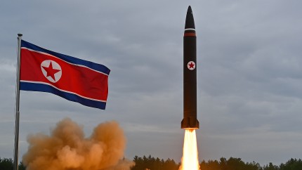 Exercițiu de forță al Coreei de Nord. Phenianul a lansat rachete neidentificate spre Marea Japoniei