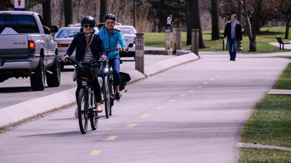OMS lansează un avertisment privind mersul pe bicicletă. Riscuri pentru întreaga lume