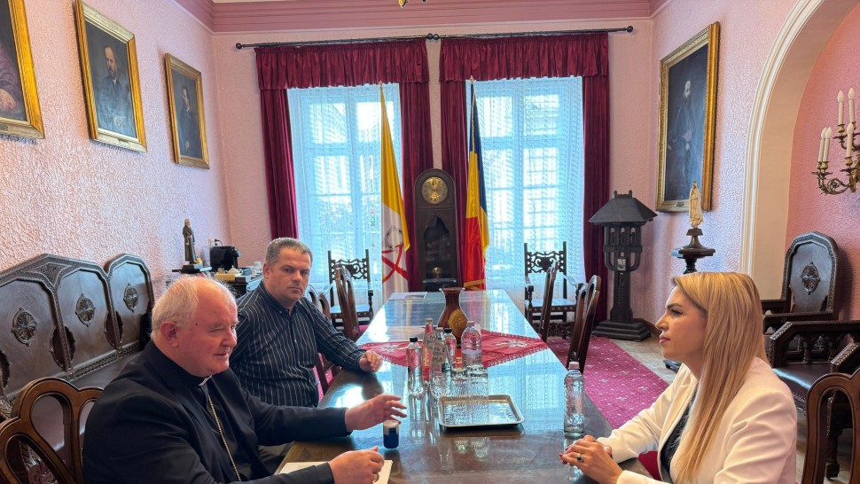 Colaborare între ANES și Arhiepiscopia Romano-Catolică de București privind prevenirea și combaterea violenței domestice și a violenței împotriva femeilor