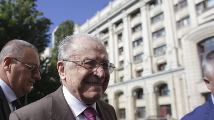 Ion Iliescu operat de urgență. Fostul președinte în stare gravă la terapie intensivă
