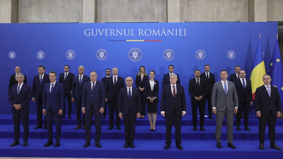 Bubuie primul scandal în Guvernul Bolojan Ministrul Economiei îl atacă pe noul ministru al Energiei