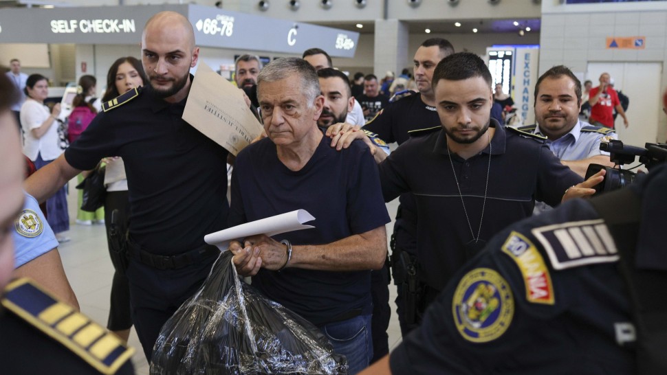 Cumnatul lui Mircea Geoană Ionuț Costea și fostul ministru Sebastian Vlădescu eliberați din închisoare. Decizia Curții Supreme DOCUMENT UPDATE