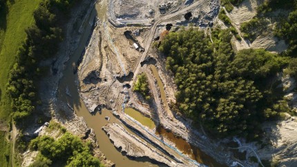 Opt experți străini vin să caute soluții pentru zona Praid. Ce șanse mai sunt pentru a salva salina