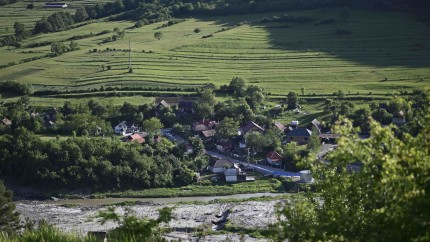Apa sărată de la Praid ajunge în Arad. Oamenii din 4 localități din Mureș au rămas fără apă