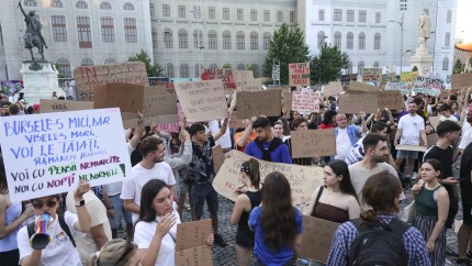 Anul școlar debutează cu stângul. Studenții se alătură protestului profesorilor din 8 septembrie