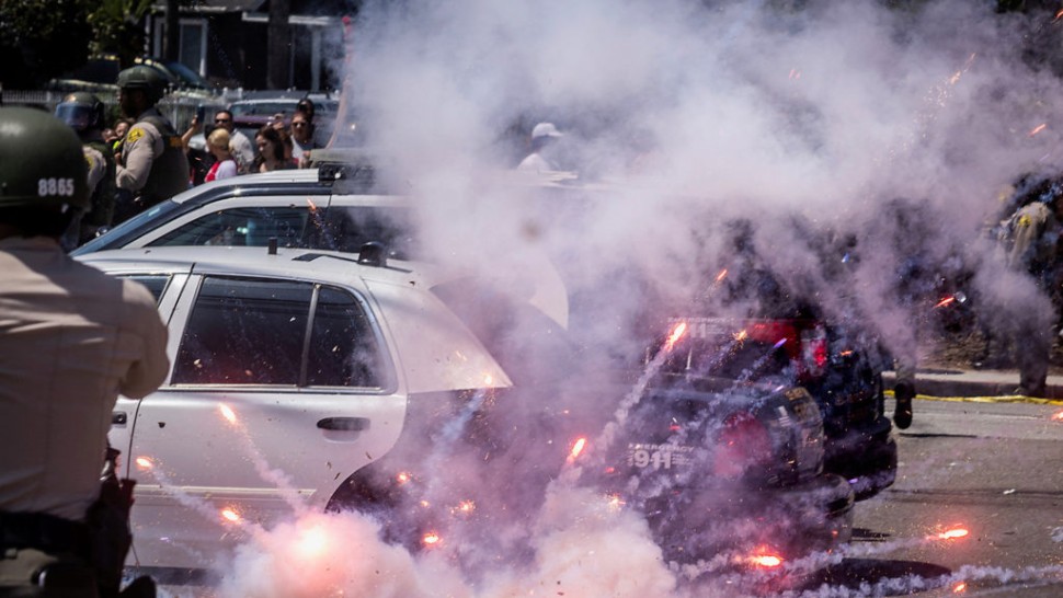 Orașele americane se pregătesc pentru noi proteste în timp ce la Los Angeles a fost decretată stare de urgență