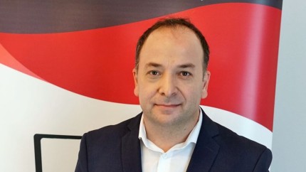 Analistul Adrian Negrescu face praf programul de guvernare E un calcul cinic de salvare pe spatele oamenilor care va alunga investitorii