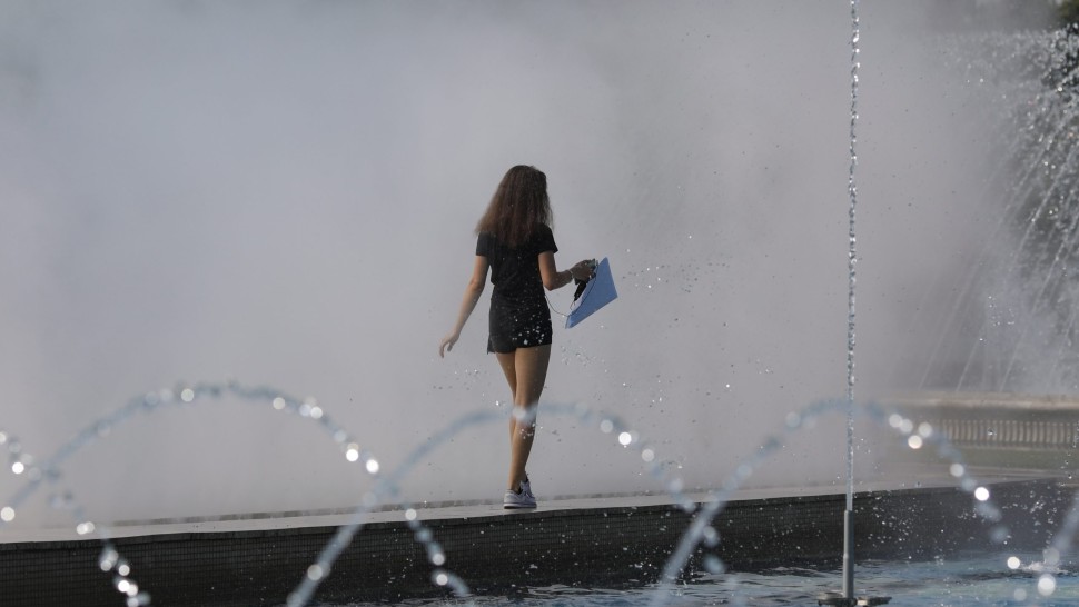 Codul galben de caniculă de vineri se prelungește și sâmbătă Bucureștiul printre zonele afectate de căldură | HARTĂ